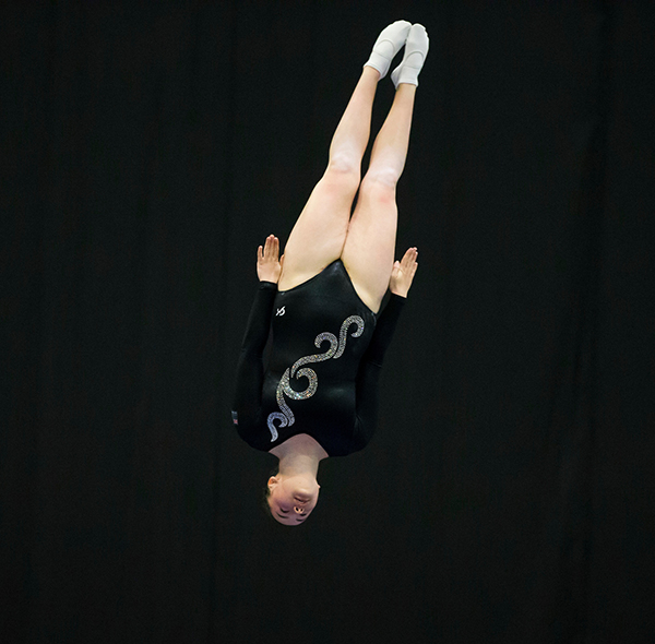 Story091 2017 Rhona Roberts Flying High